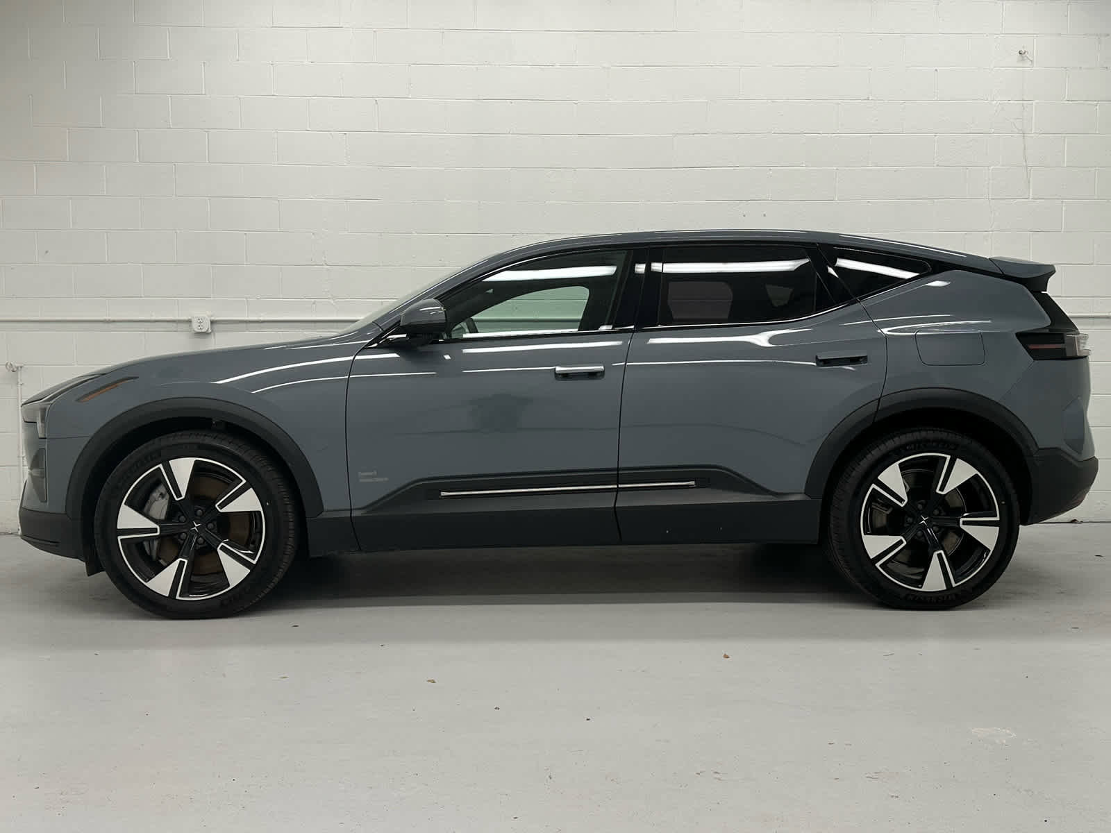 Used 2025 Polestar Polestar 3 image 3