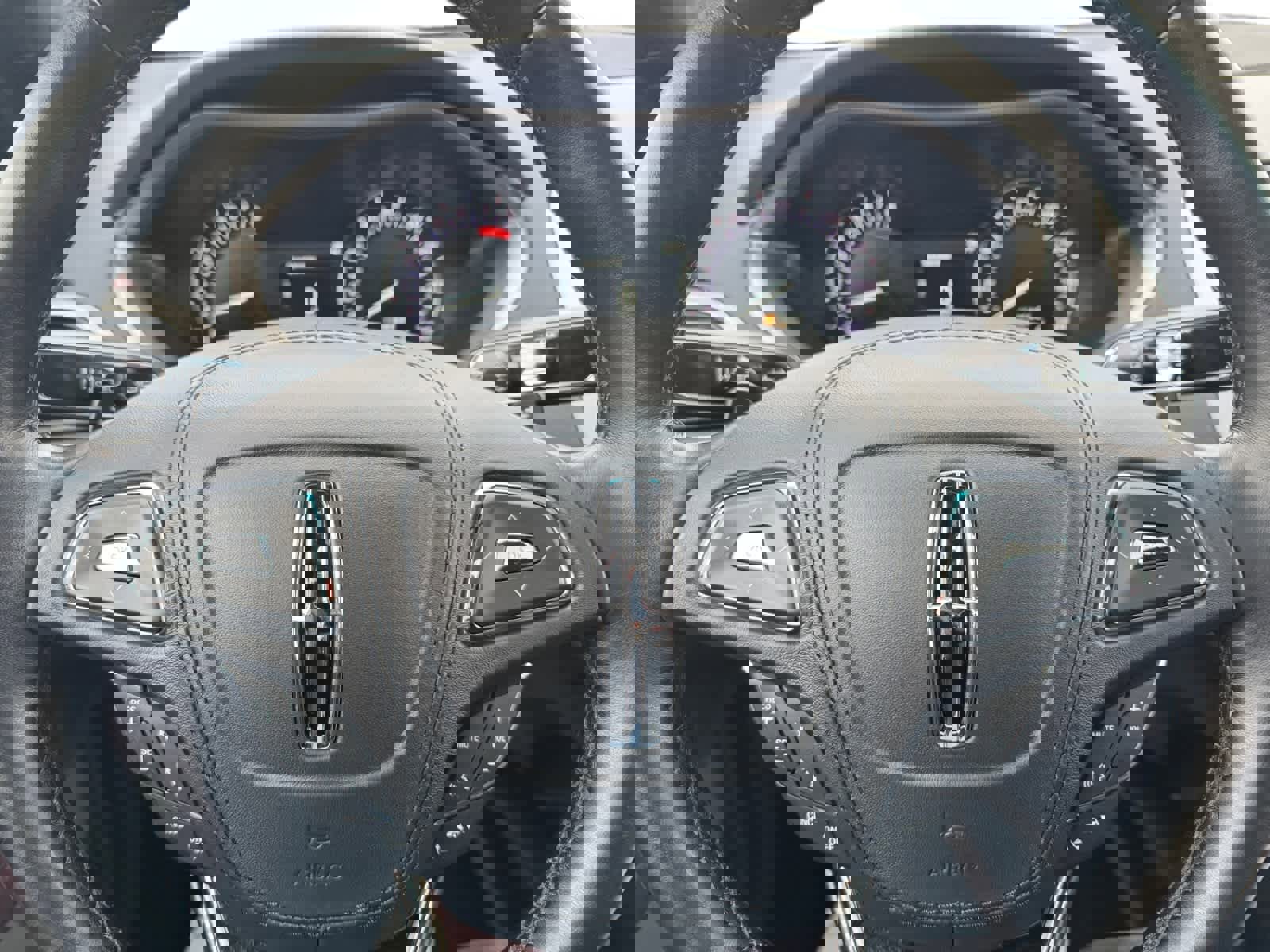 Used 2018 Lincoln MKZ Black Label w/ Technology Package image 17