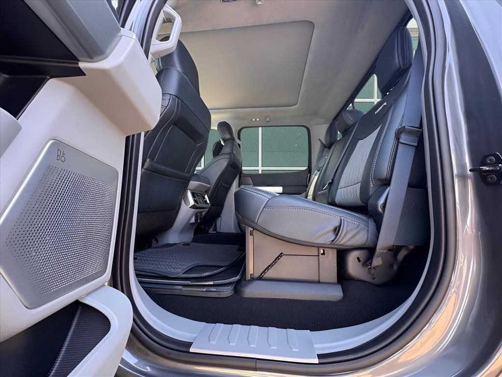 Used 2023 Ford F250 Limited w/ FX4 Off-Road Package image 19