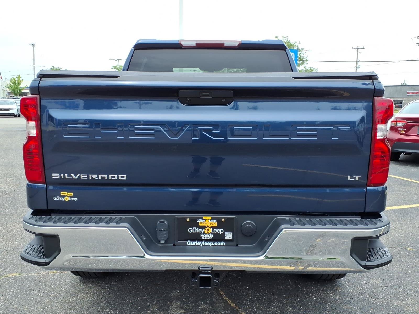 Used 2022 Chevrolet Silverado 1500 LT AWD/4WD image 9