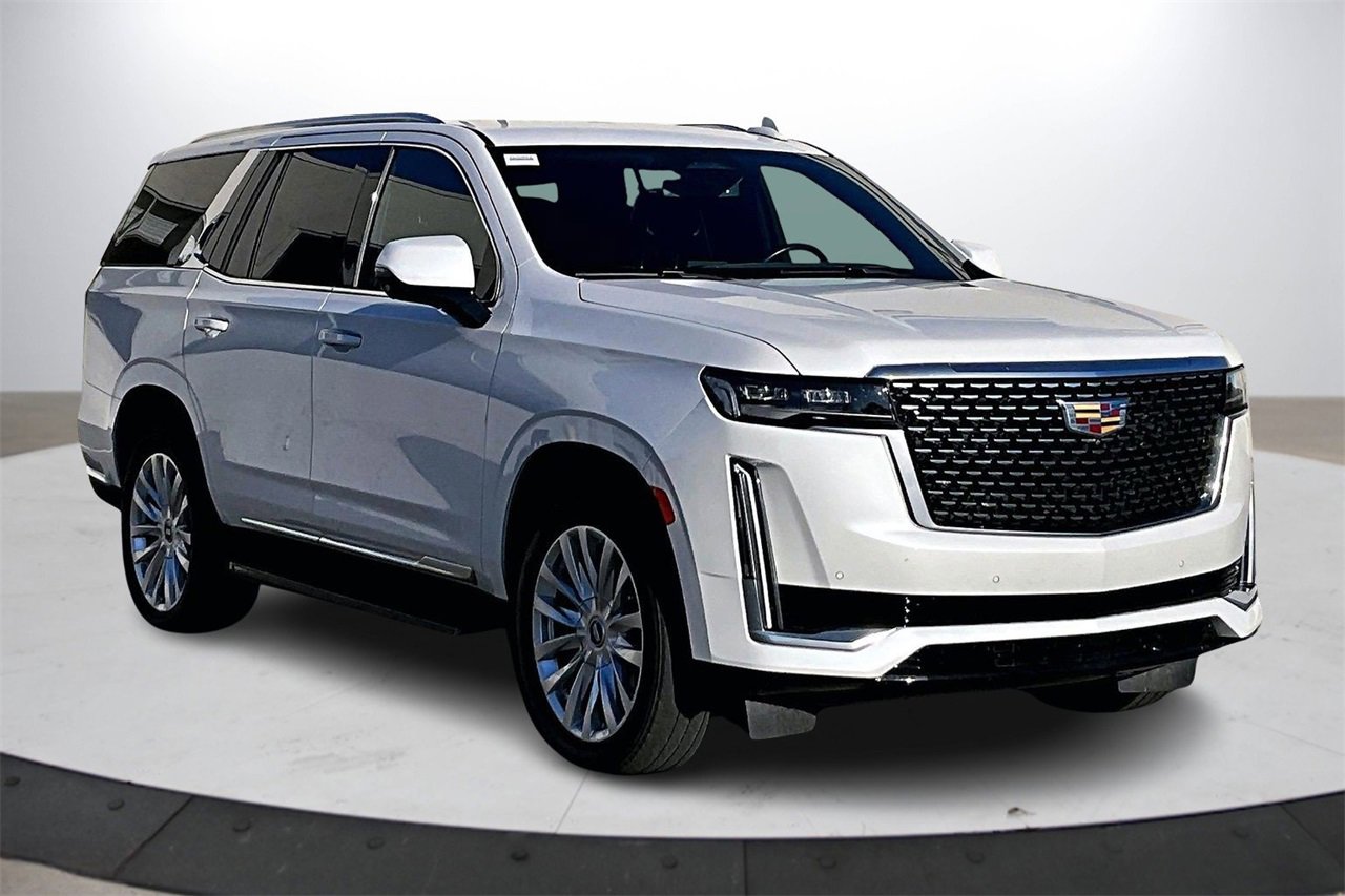 Used 2022 Cadillac Escalade Luxury image 2