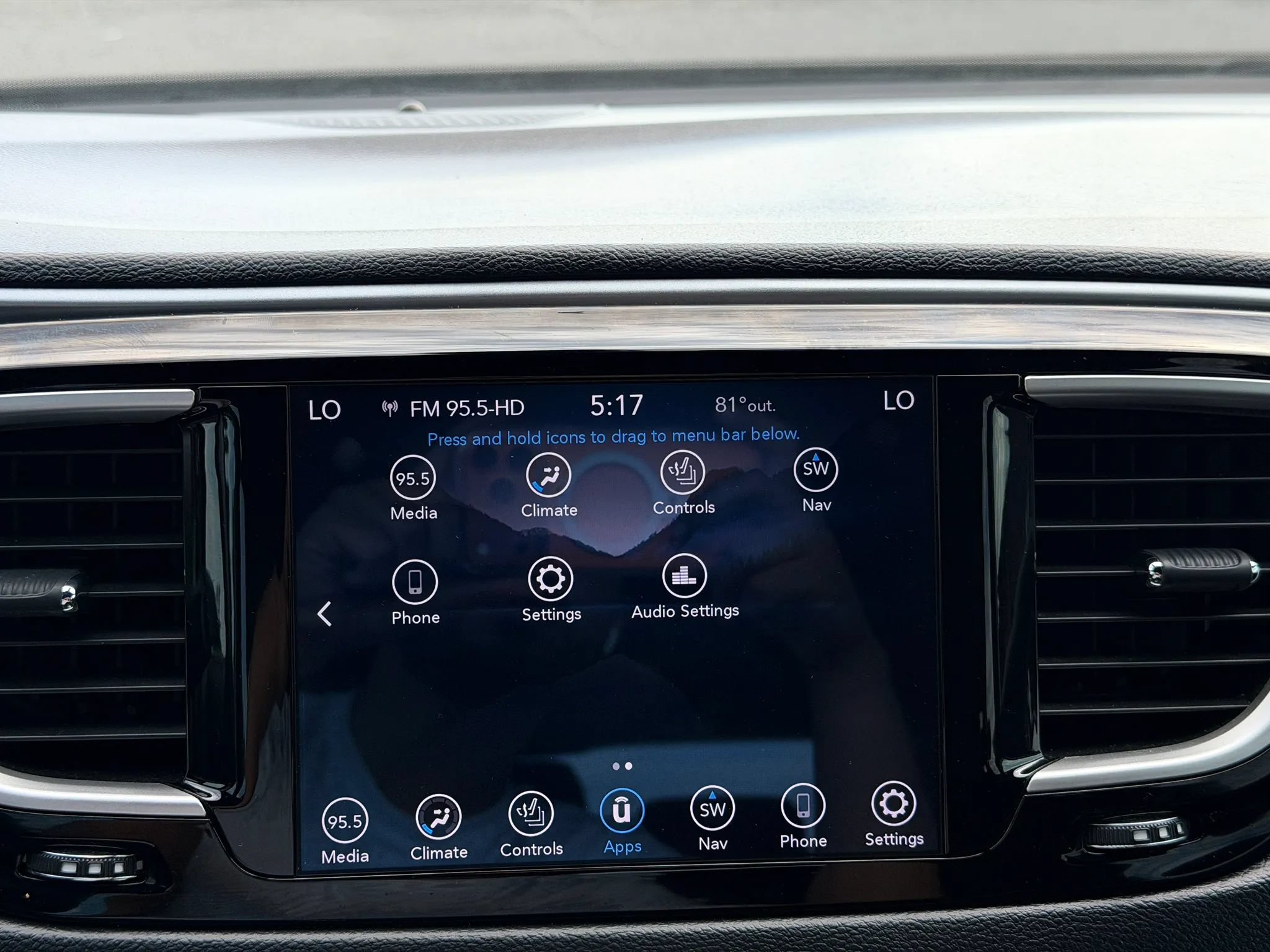 Used 2020 Chrysler Pacifica Touring-L w/ S Appearance Package FWD image 22