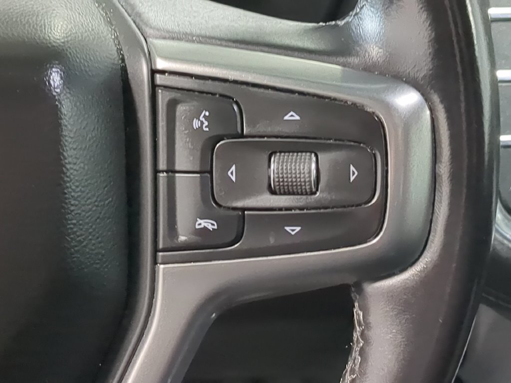 Used 2023 Chevrolet Tahoe LS AWD/4WD image 30