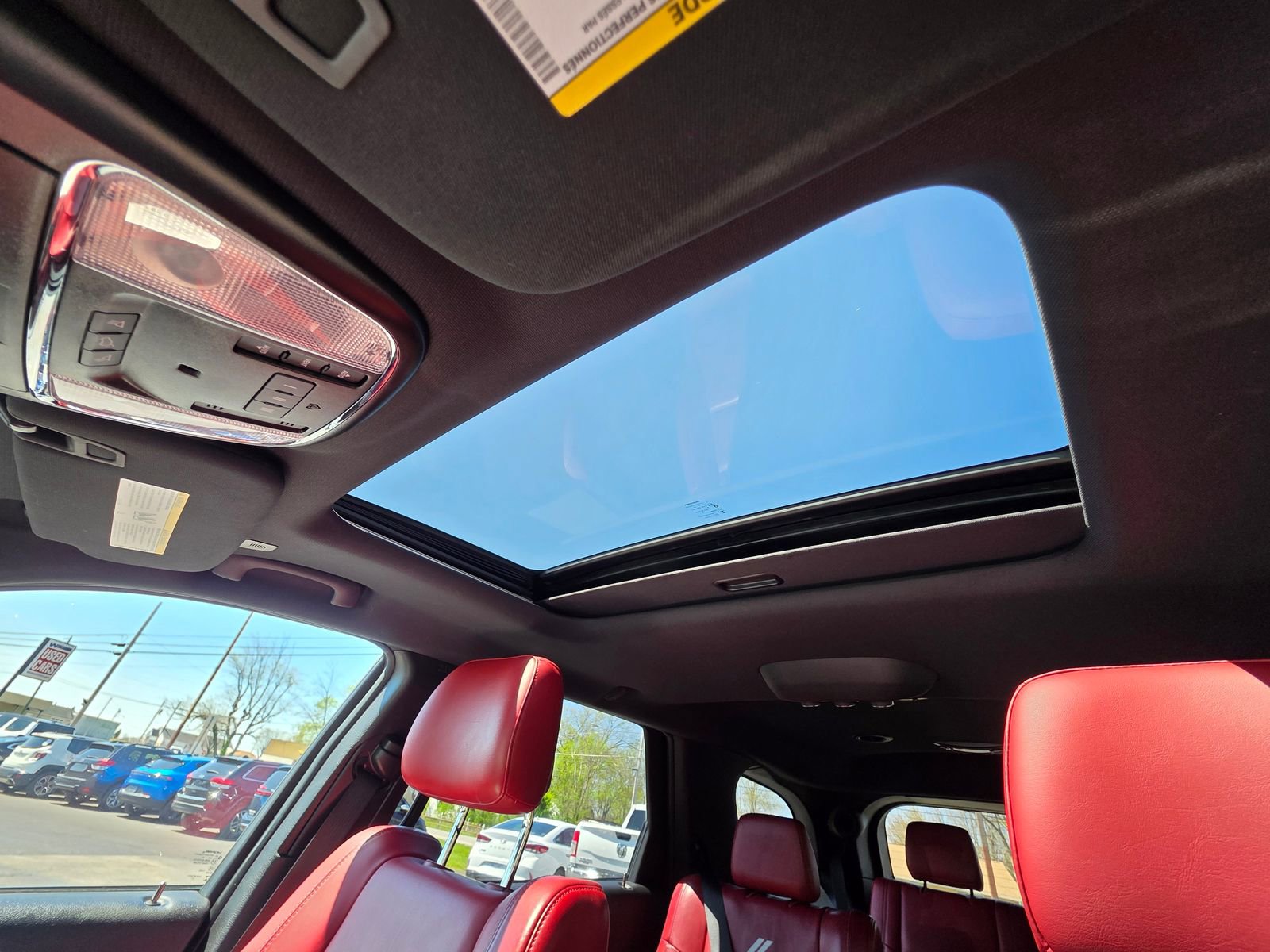 Used 2020 Dodge Durango R/T w/ Blacktop Package image 32