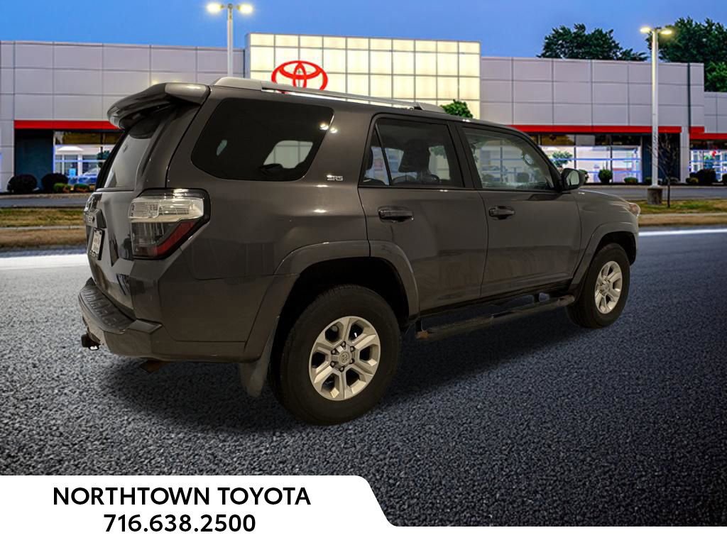 Used 2015 Toyota 4Runner SR5 image 11