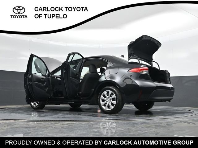 Used 2024 Toyota Corolla LE FWD image 47