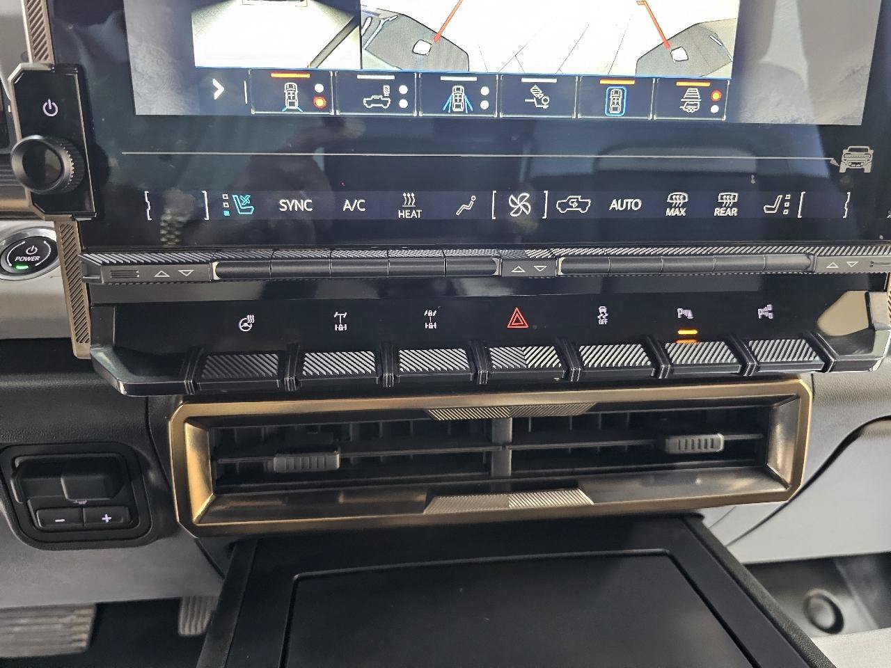 Used 2024 GMC Hummer EV 3X w/ Battery Pack, 24 Module Pack AWD/4WD image 35