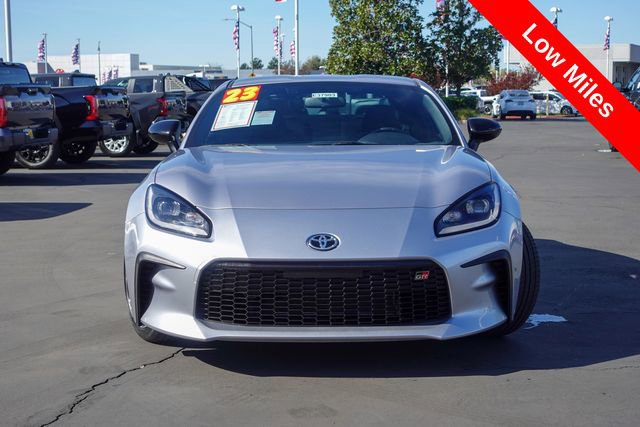 Certified 2023 Toyota GR86 image 3
