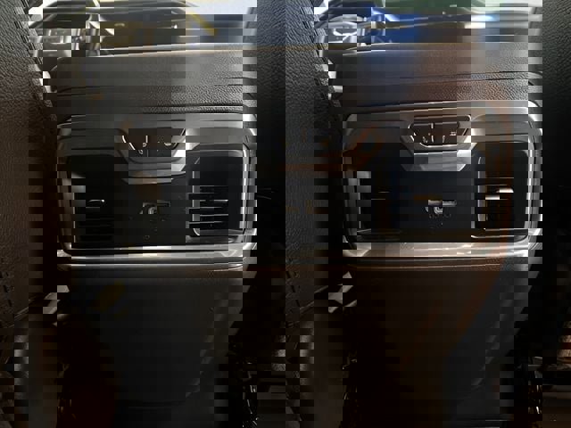 Certified 2022 GMC Sierra 1500 Denali w/ Denali Carbonpro Edition image 8