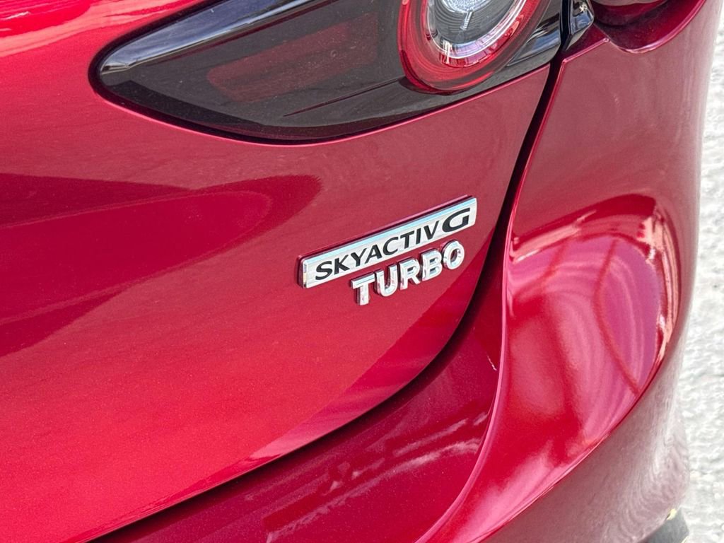 Certified 2026 MAZDA MAZDA3 Hatchback w/Premium Plus Pkg image 7