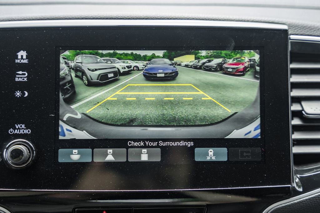 Used 2023 Honda Passport EX-L image 42