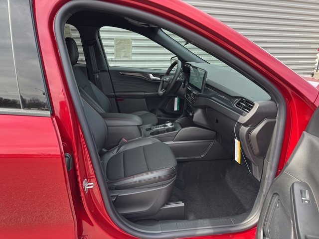New 2025 Ford Escape ST-Line w/ Equipment Group 301A image 35