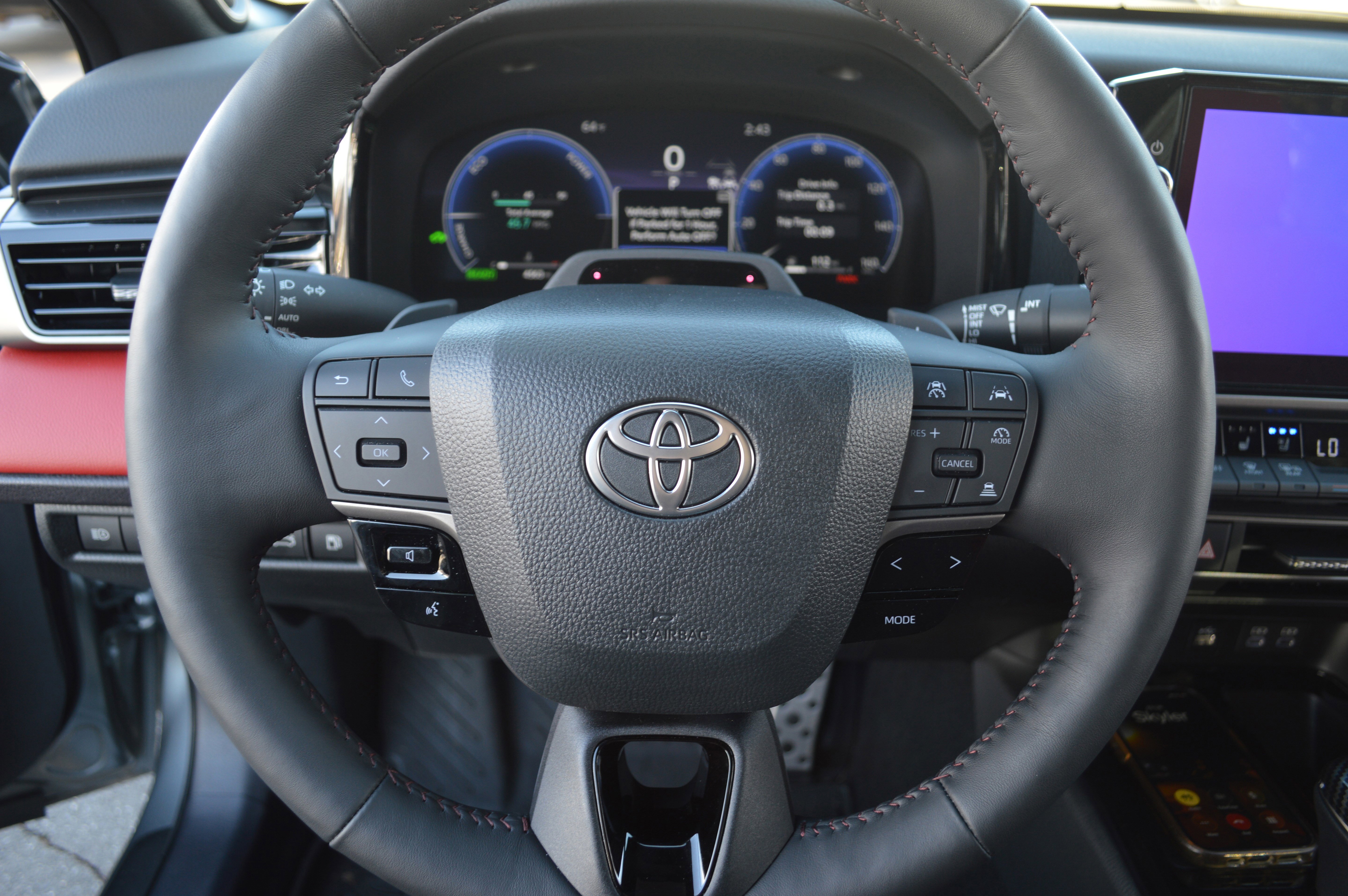 Used 2025 Toyota Camry XSE image 14