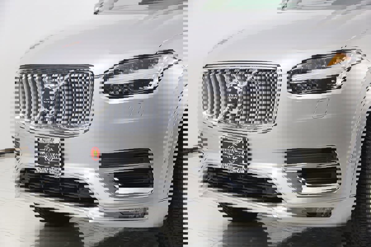 Used 2024 Volvo XC90 B5 Plus image 58