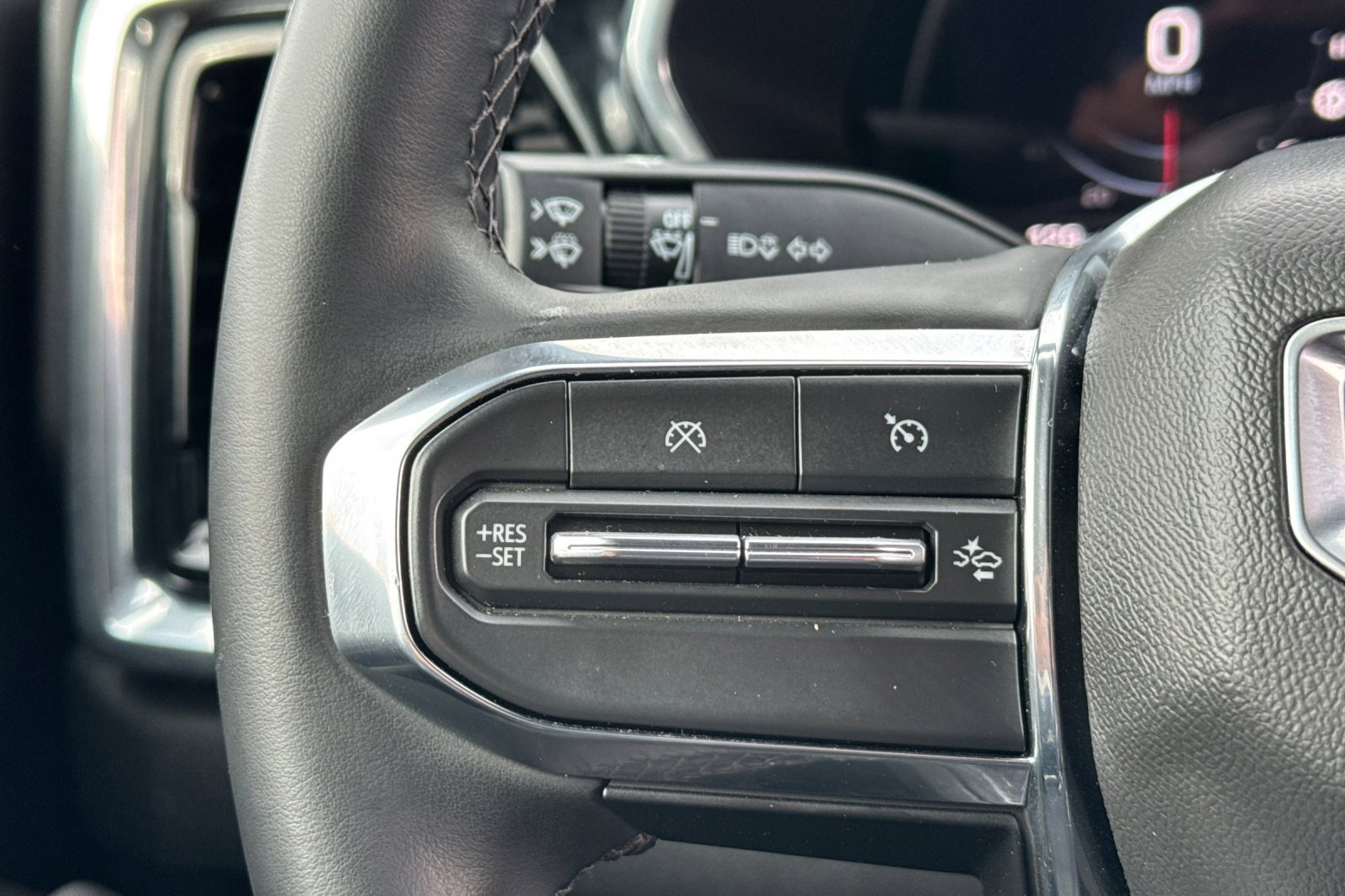 Used 2024 GMC Canyon Elevation w/ Trailering Package image 34