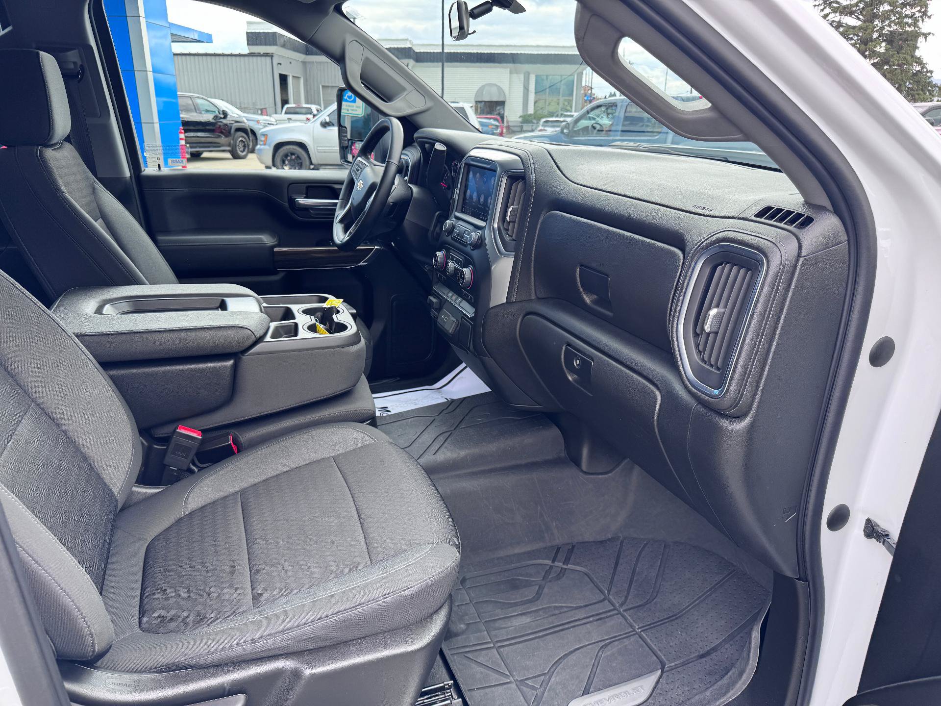 Used 2023 Chevrolet Silverado 2500 LT w/ Convenience Package AWD/4WD image 16