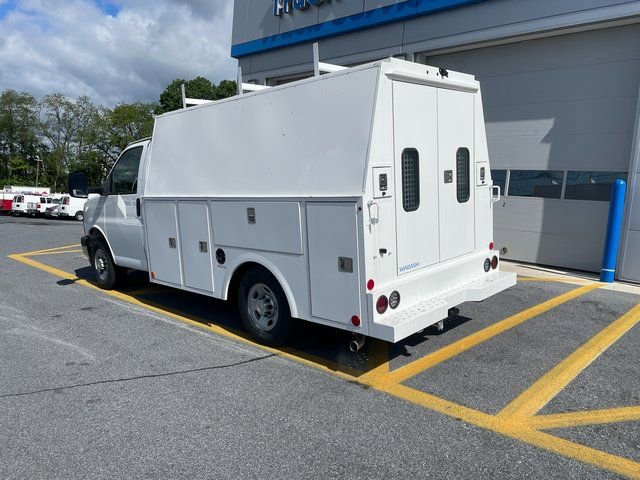 New 2024 Chevrolet Express 3500 w/ Power Convenience Package RWD image 3