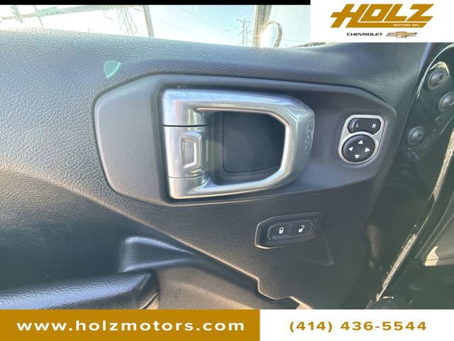 Used 2021 Jeep Wrangler Unlimited Sport image 23