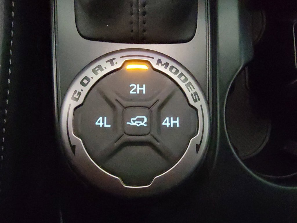 Used 2024 Ford Bronco Outer Banks AWD/4WD image 26