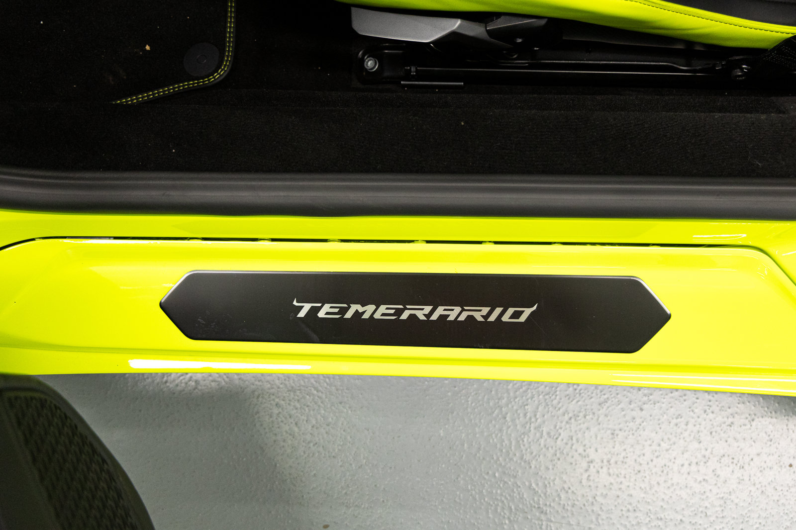 Used 2026 Lamborghini Temerario AWD/4WD image 46