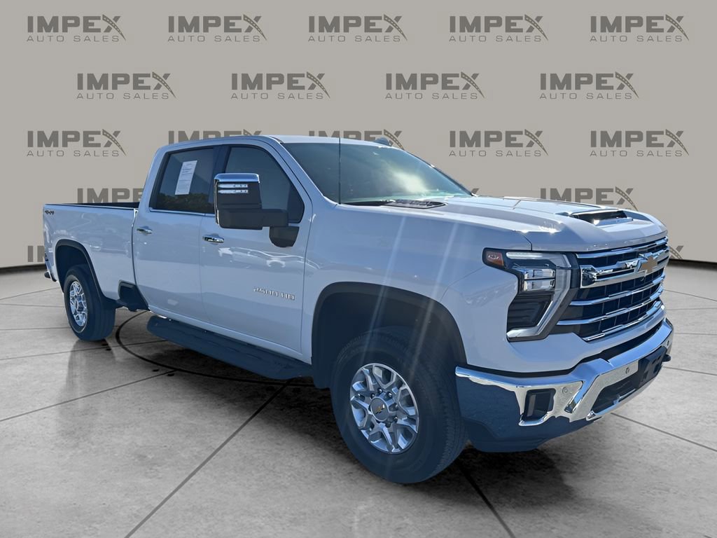 Used 2024 Chevrolet Silverado 2500 LTZ w/ LTZ Premium Package image 7