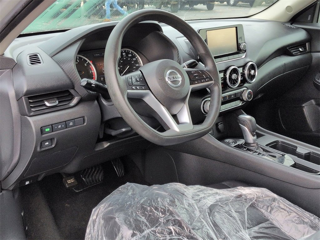 Used 2021 Nissan Sentra S image 9