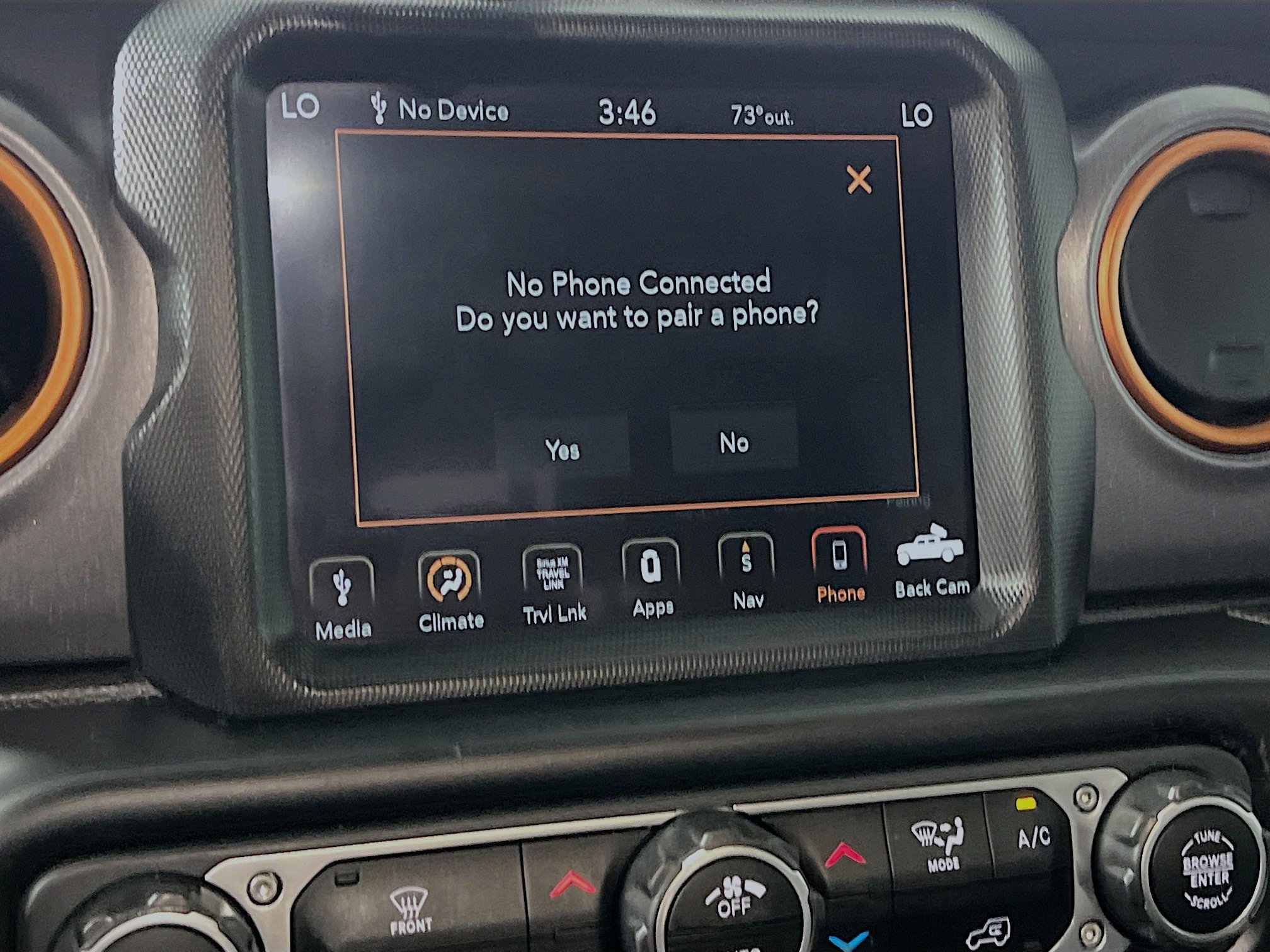 Used 2022 Jeep Gladiator Mojave AWD/4WD image 27