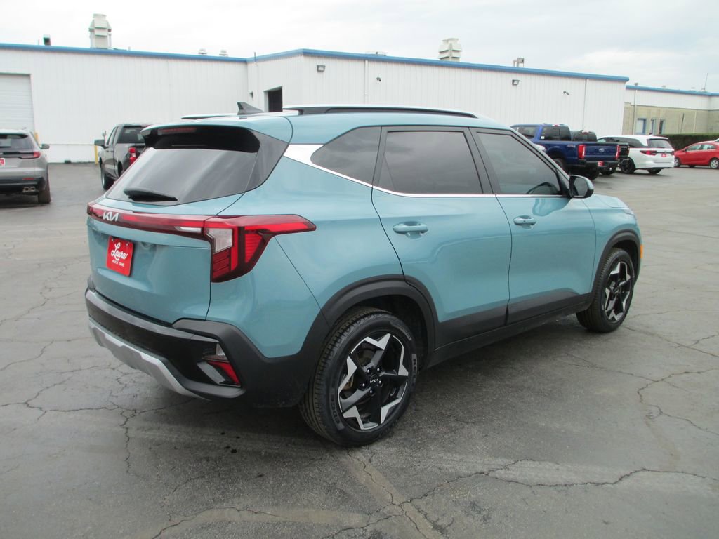 Used 2024 Kia Seltos EX image 6