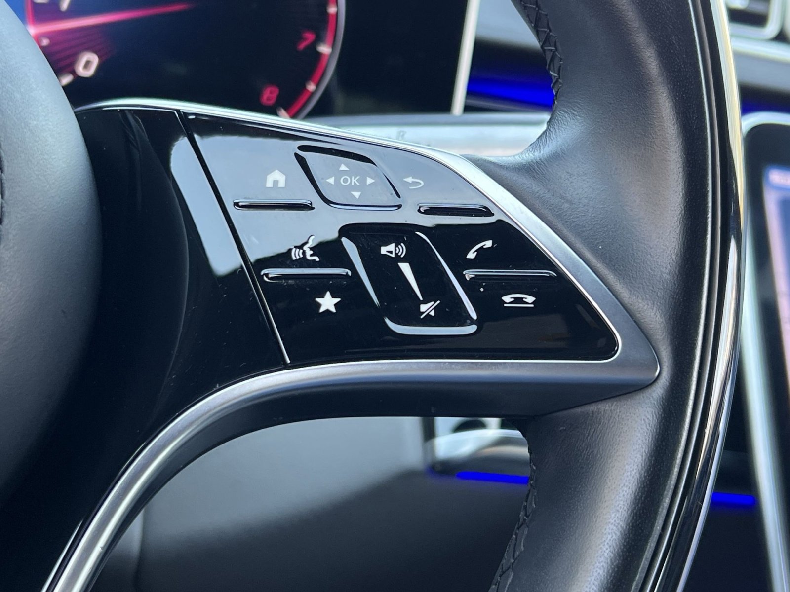 Certified 2024 Mercedes-Benz S 580 4MATIC Sedan image 31