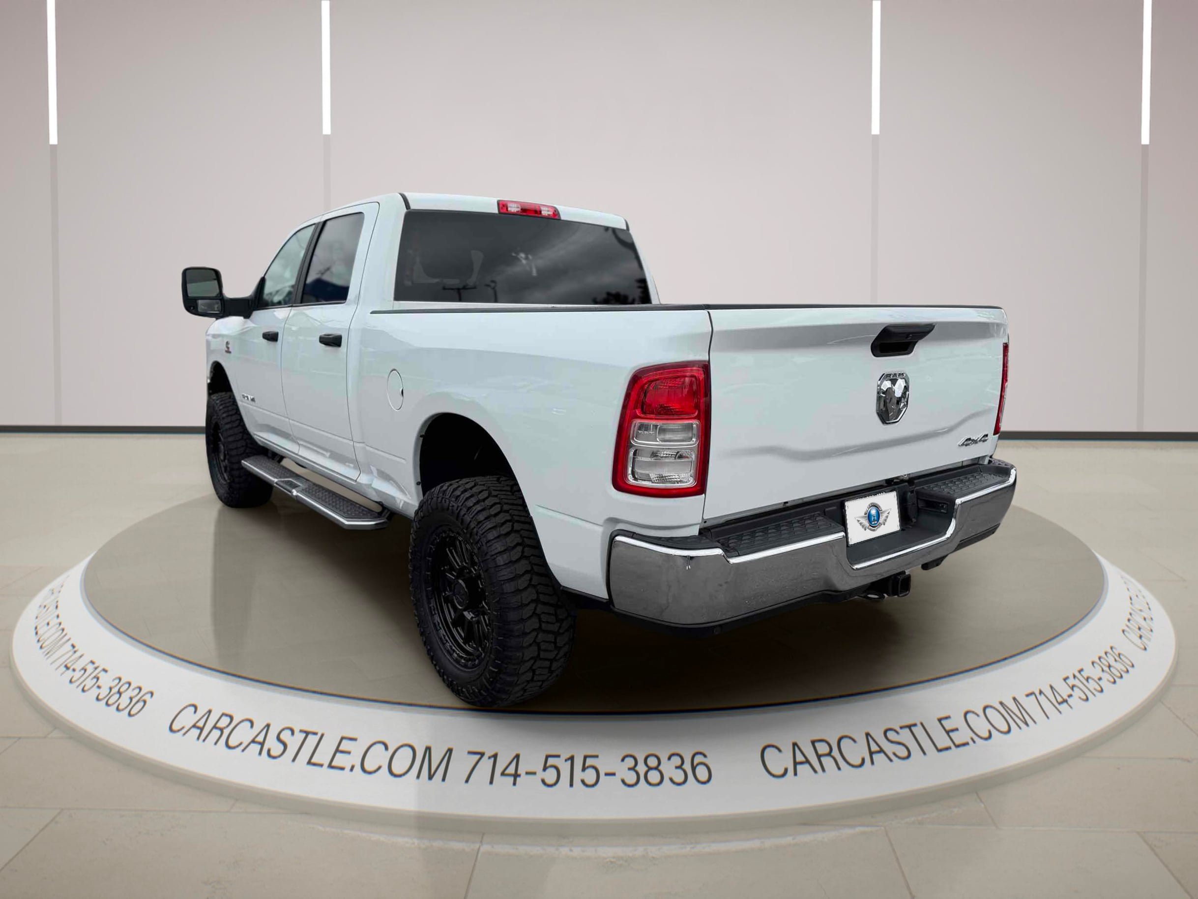 Used 2024 RAM 2500 Big Horn w/ Off Road Package AWD/4WD image 3