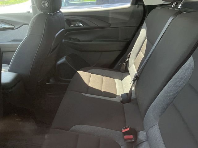 Used 2023 Chevrolet TrailBlazer LT w/ Convenience Package FWD image 4