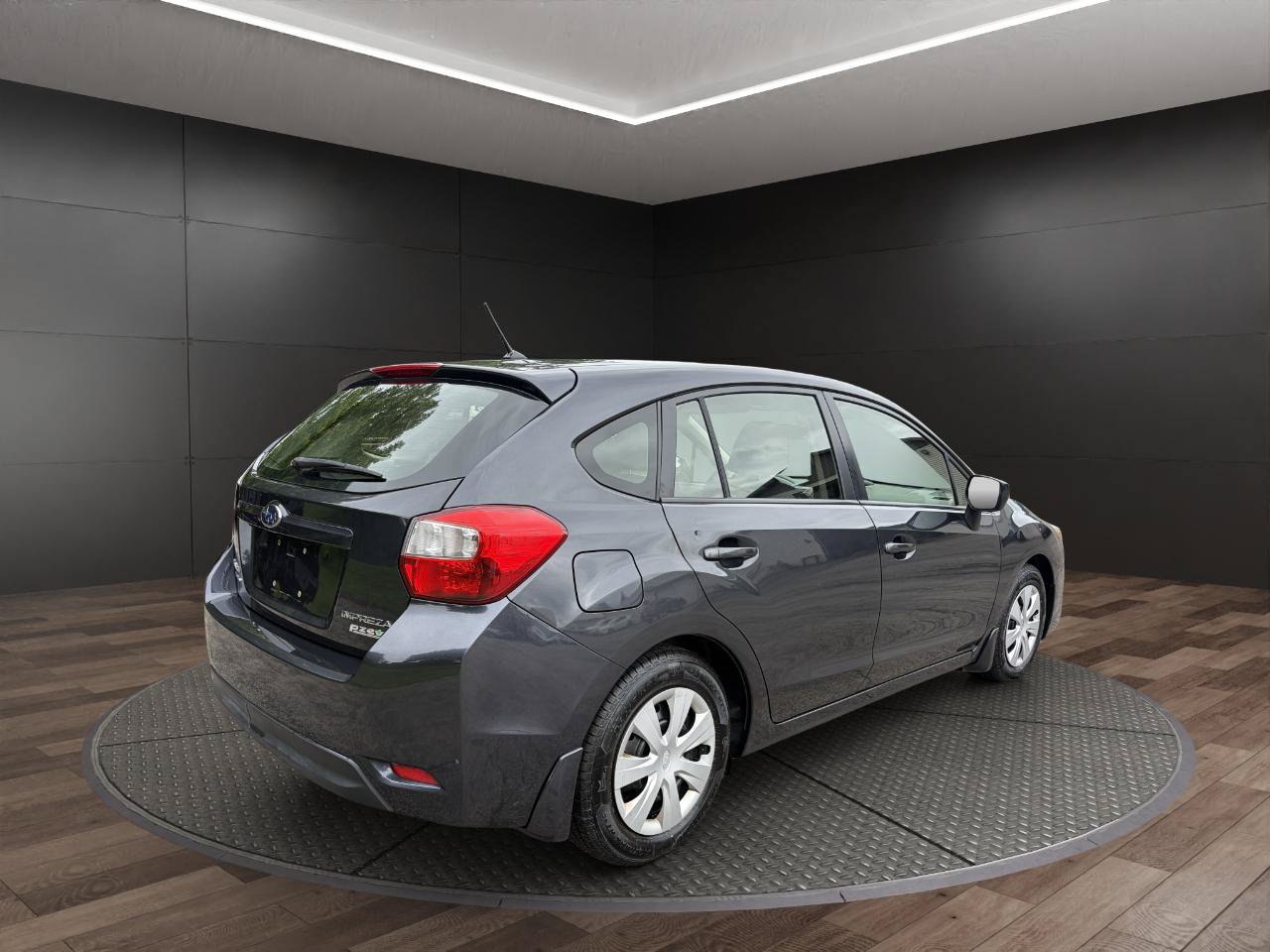 Used 2016 Subaru Impreza 2.0i AWD/4WD image 8