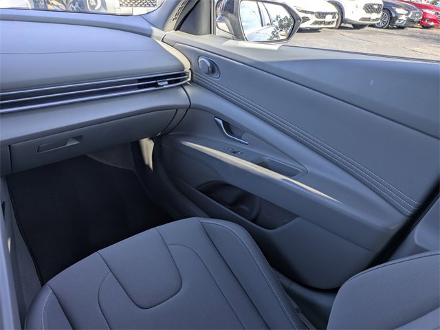 Certified 2025 Hyundai Elantra SEL image 16