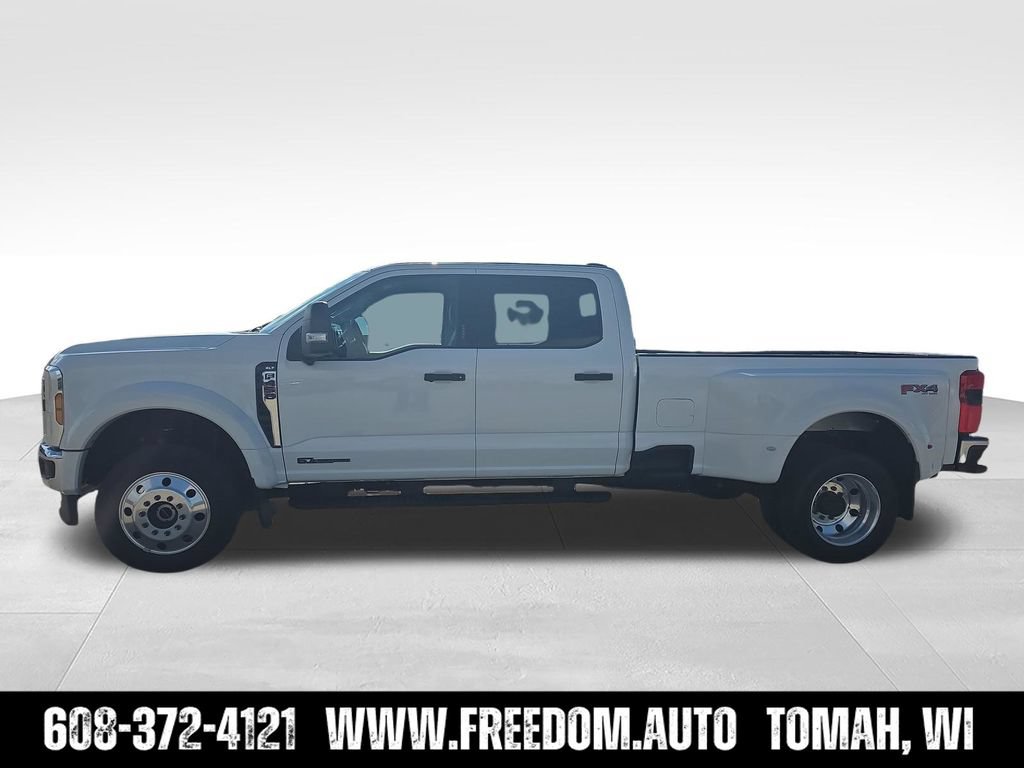 Used 2024 Ford F450 XLT w/ 360-Degree Camera Package AWD/4WD image 3