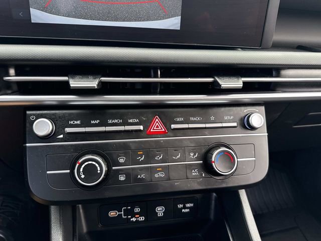 Certified 2025 Hyundai Tucson SE image 24