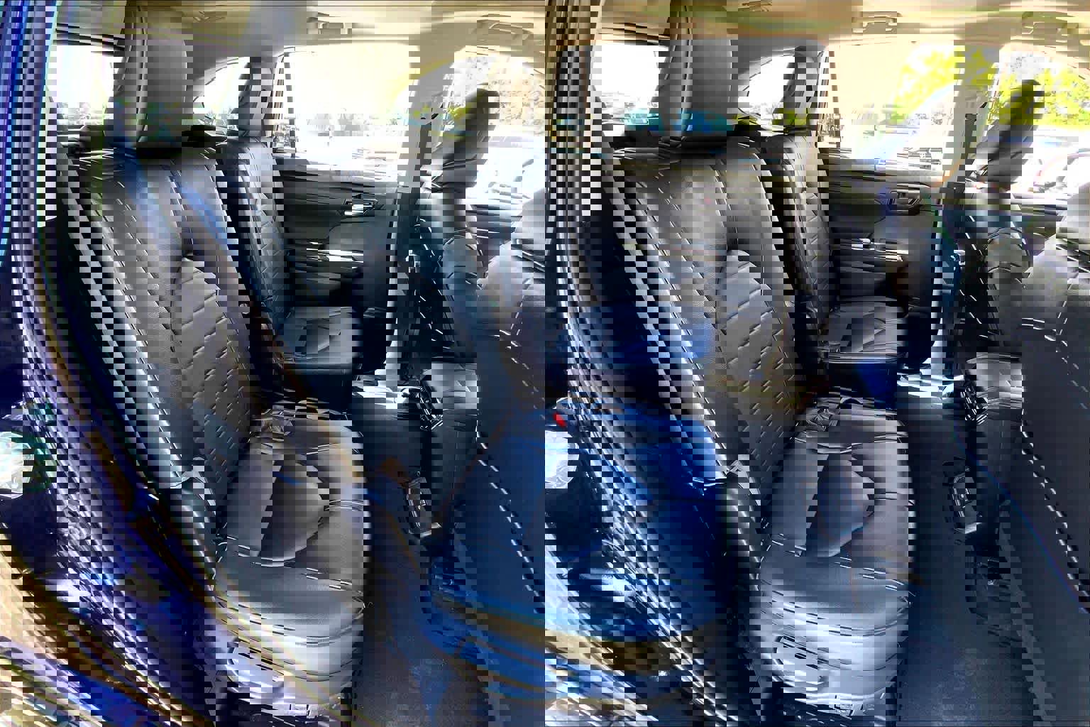 Used 2023 Toyota Highlander XLE image 19