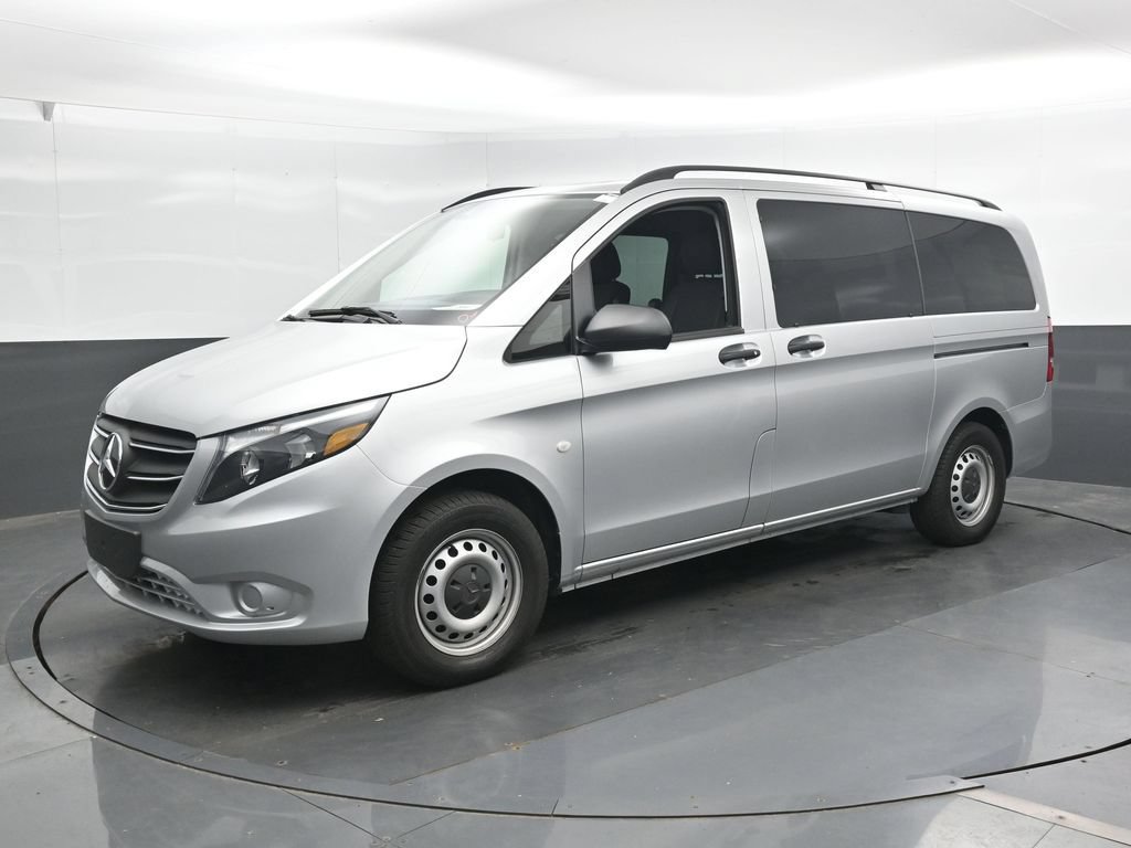 Used 2023 Mercedes-Benz Metris Passenger image 9