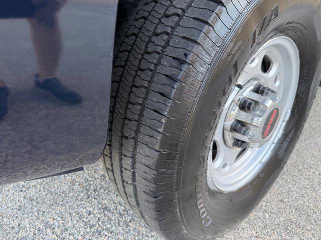 Used 2006 GMC Sierra 2500 SLE w/ Snow Plow Prep Package image 45