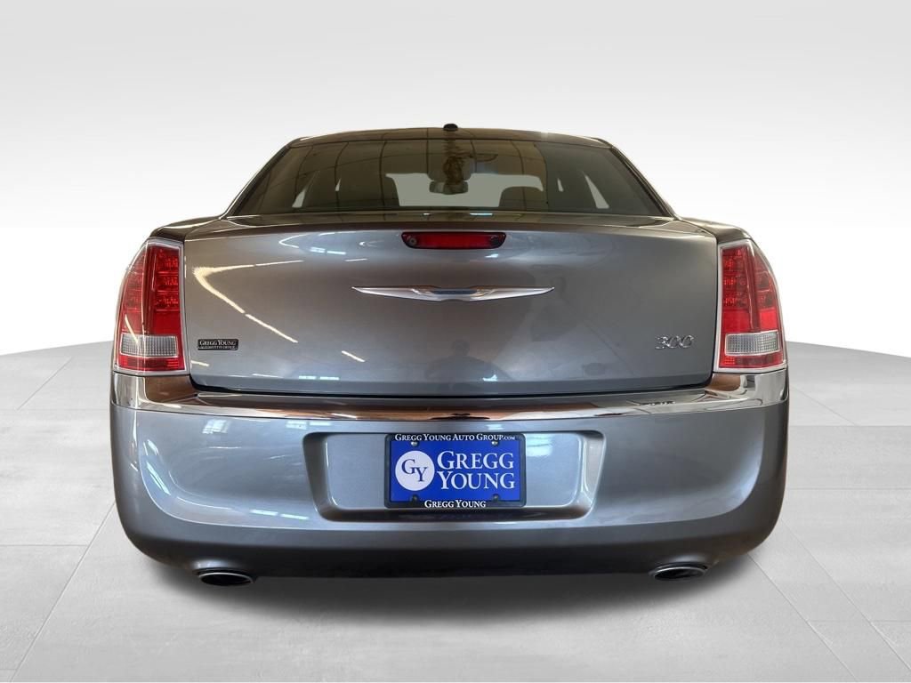 Used 2012 Chrysler 300 Limited image 6