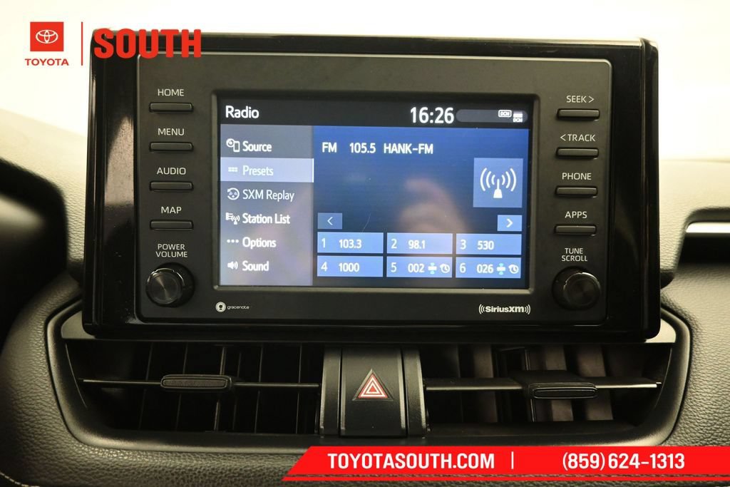 Used 2021 Toyota RAV4 LE AWD/4WD image 16