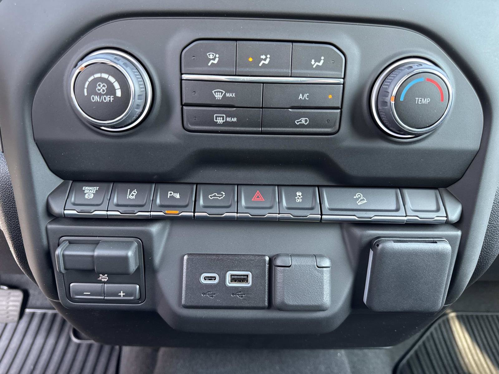 New 2026 Chevrolet Silverado 2500 Custom w/ Custom Value Package image 24