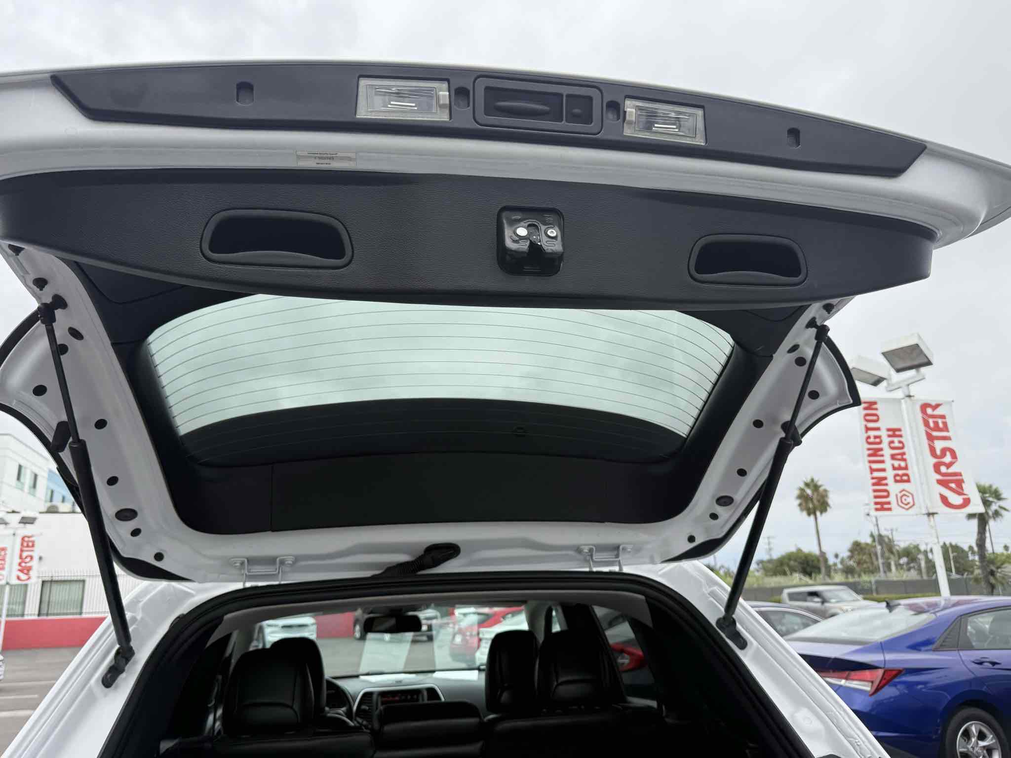 Used 2018 Jeep Cherokee Trailhawk image 87