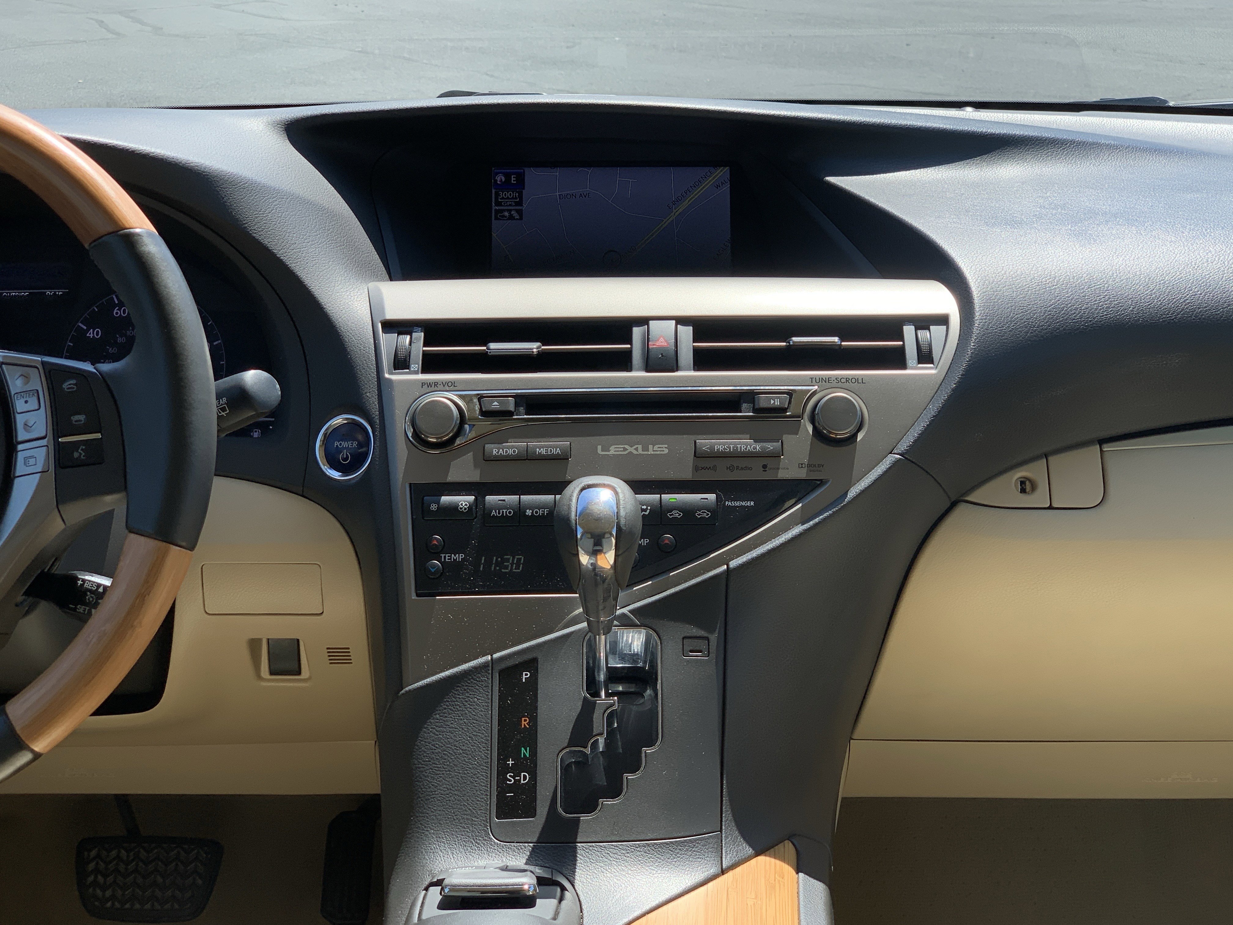 Used 2015 Lexus RX 450h FWD image 31