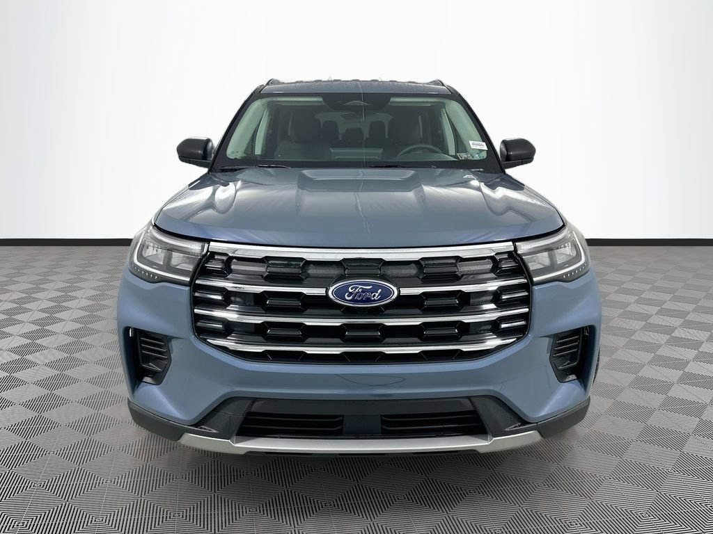 New 2026 Ford Explorer Active AWD/4WD image 2