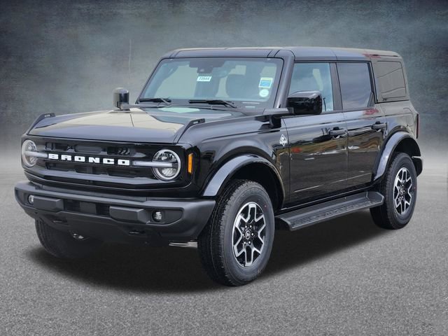 New 2026 Ford Bronco Outer Banks AWD/4WD image 3
