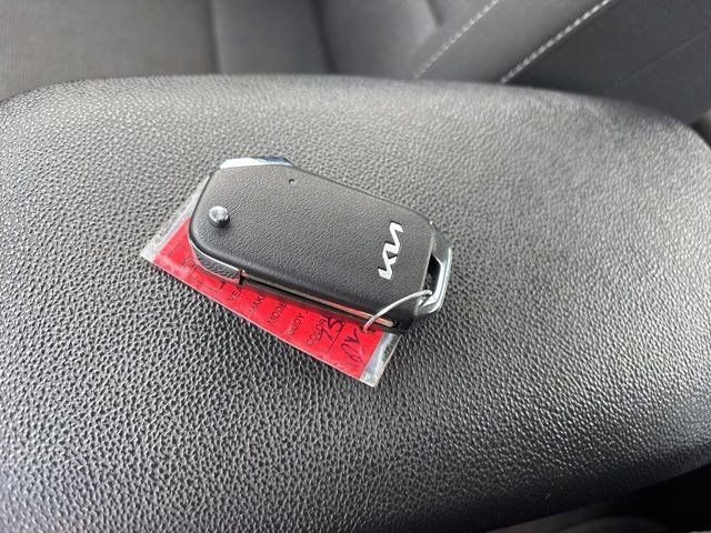 Used 2024 Kia Forte LXS image 46