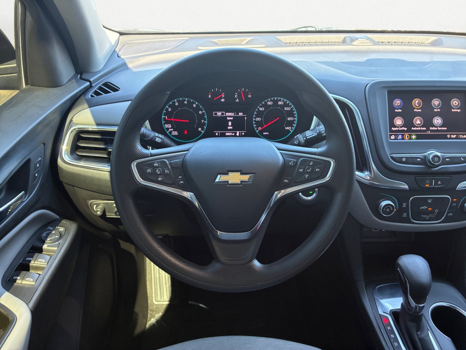 Used 2022 Chevrolet Equinox LS FWD image 9