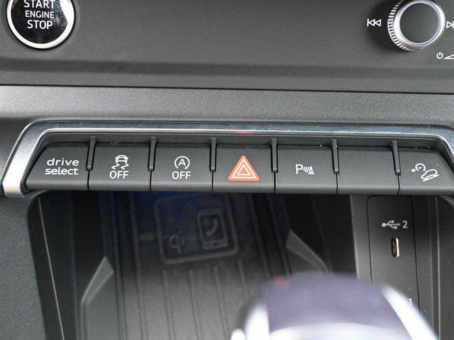 Used 2023 Audi Q3 2.0T Premium Plus image 24