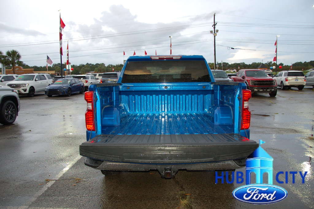 Used 2022 Chevrolet Silverado 1500 LT RWD image 22