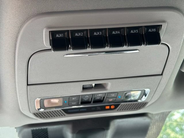 New 2026 Ford F250 Lariat w/ Black Appearance Package AWD/4WD image 14